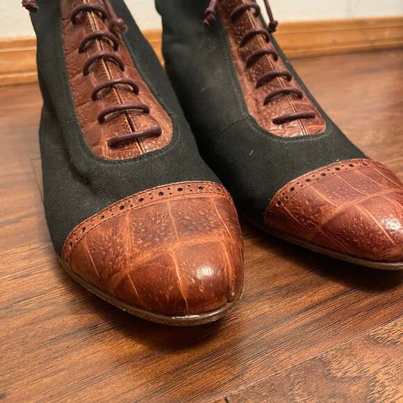 Vintage Nordstrom Two-Tone Leather Granny Victorian Lace Up Ankle Boots 10 - Picture 3 of 9